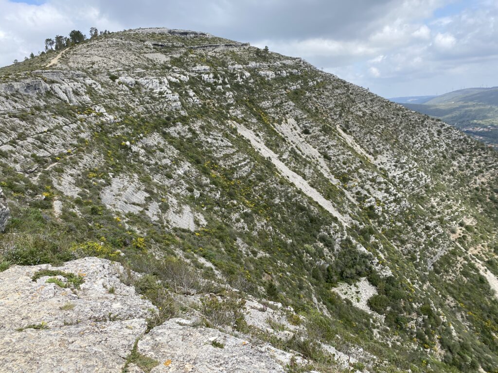 Fórnea- en naturlig amphiteater i Serra da Aire